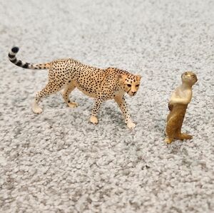 Cheetah and Meerkat Figurine Friends